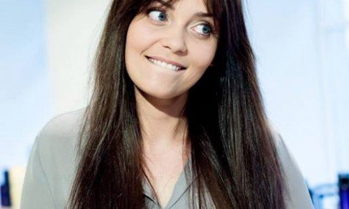 Eglė Skrolytė išbandė Juodųjų Ikrų linijos plaukų priežiūros priemones